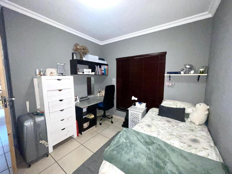 To Let 2 Bedroom Property for Rent in Die Bult North West